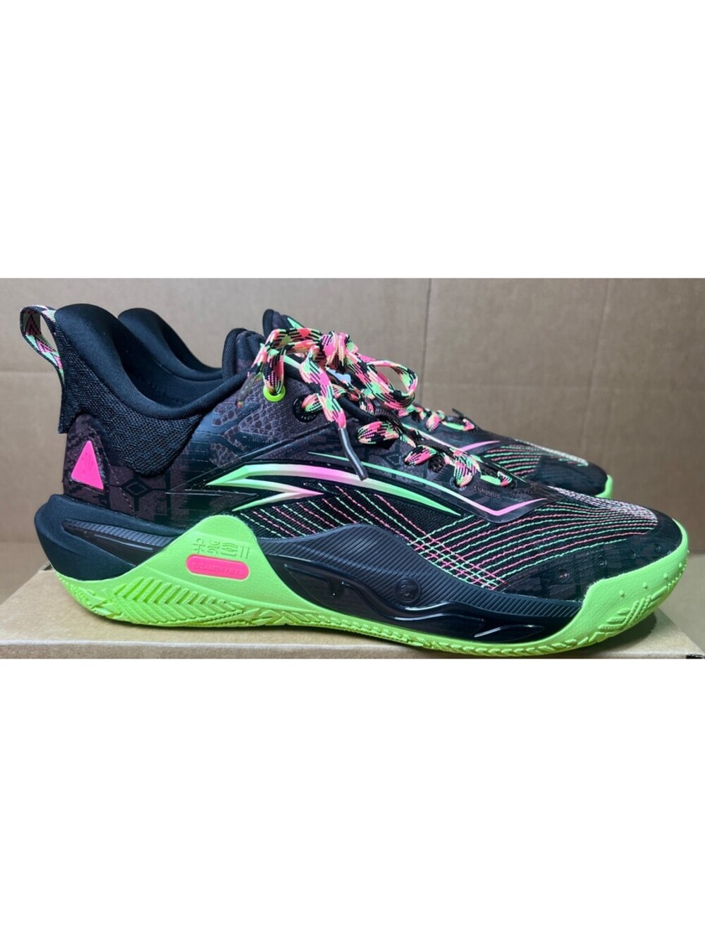 ANTA Mens' Kyrie Irving Kai1 Speed Basketball Sneakers - Afro Futurism Sz 11.5